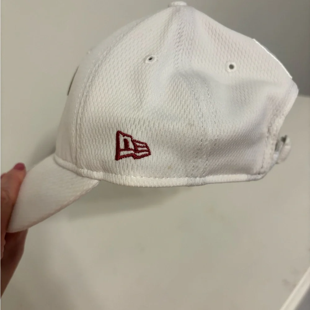 New Era White womens Cap with Miami Heat Logo